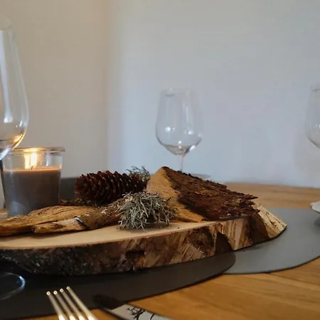 Schwarzwald Geht Immer 60 Qm Mit Grossem Suedbalkon, Wlan Und Magenta Tv Apartmán